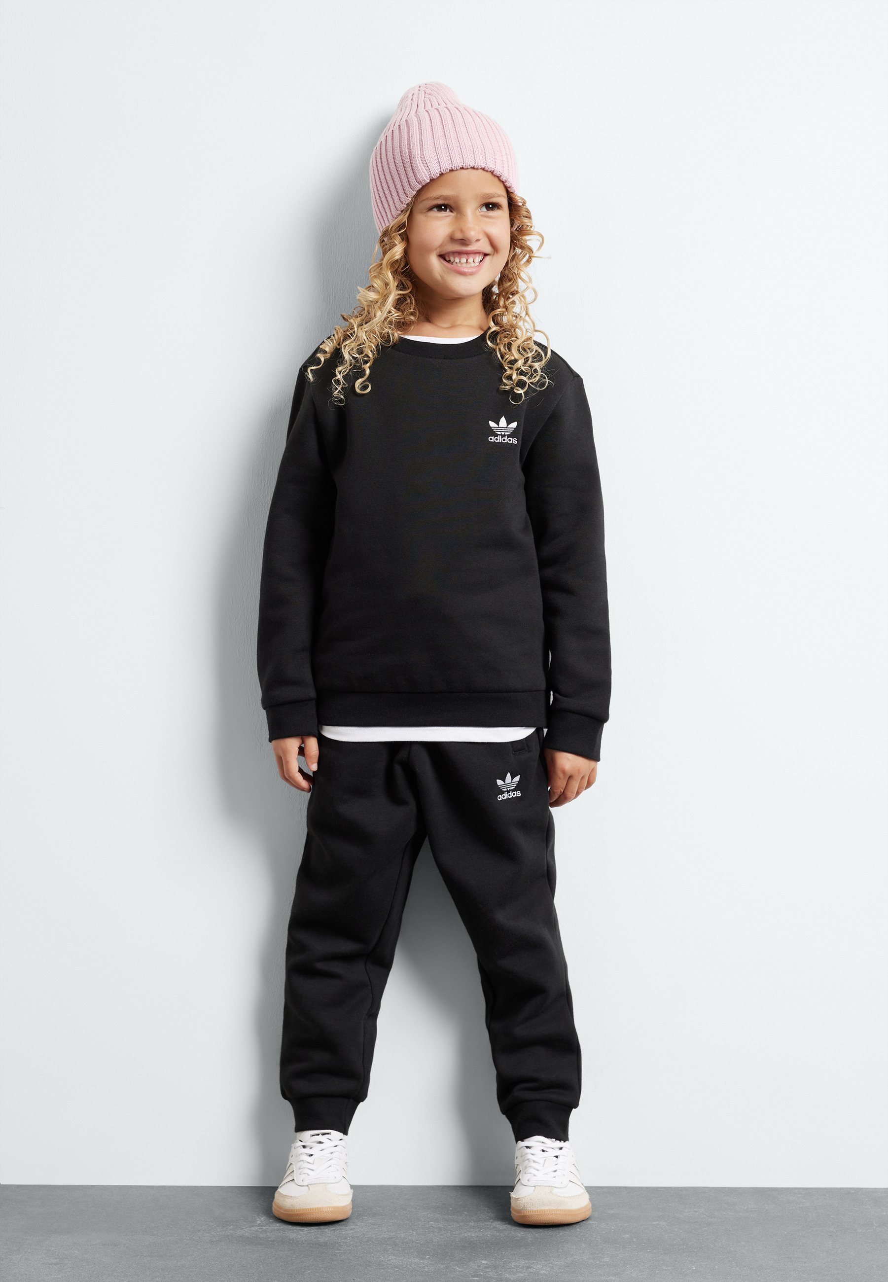 adidas Originals CREW SET - Teplákové kalhoty - black