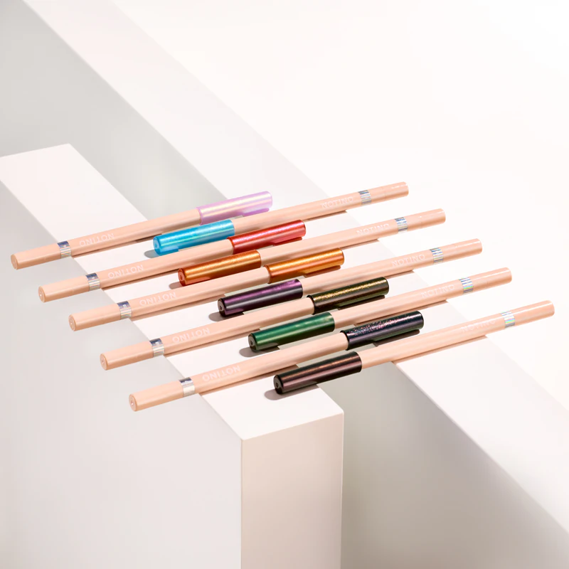 Notino Lifeproof Multichrome Soft Gel Eye Pencil vodeodolná ceruzka na oči s multichromatickým efektom