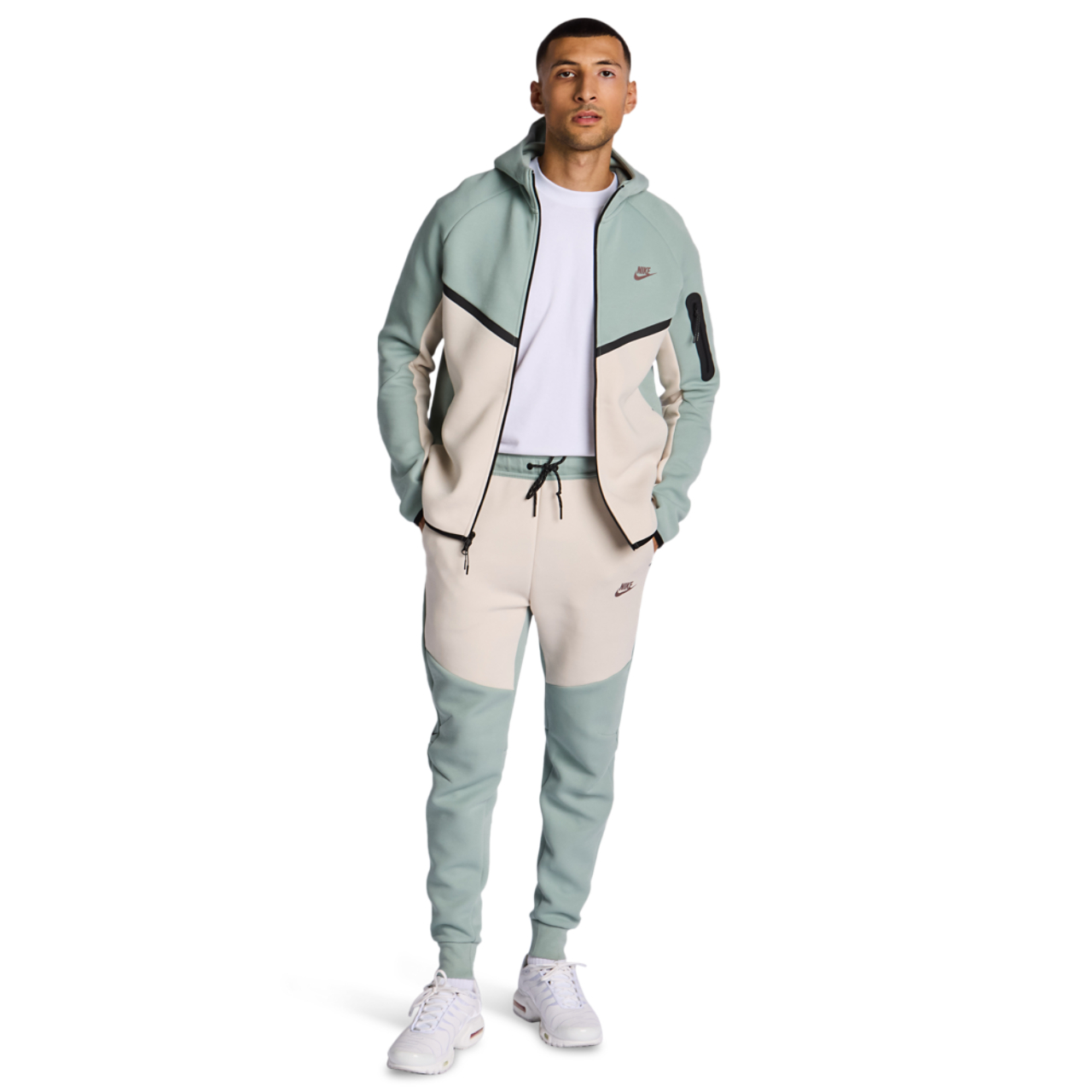 Nike Tech Fleece