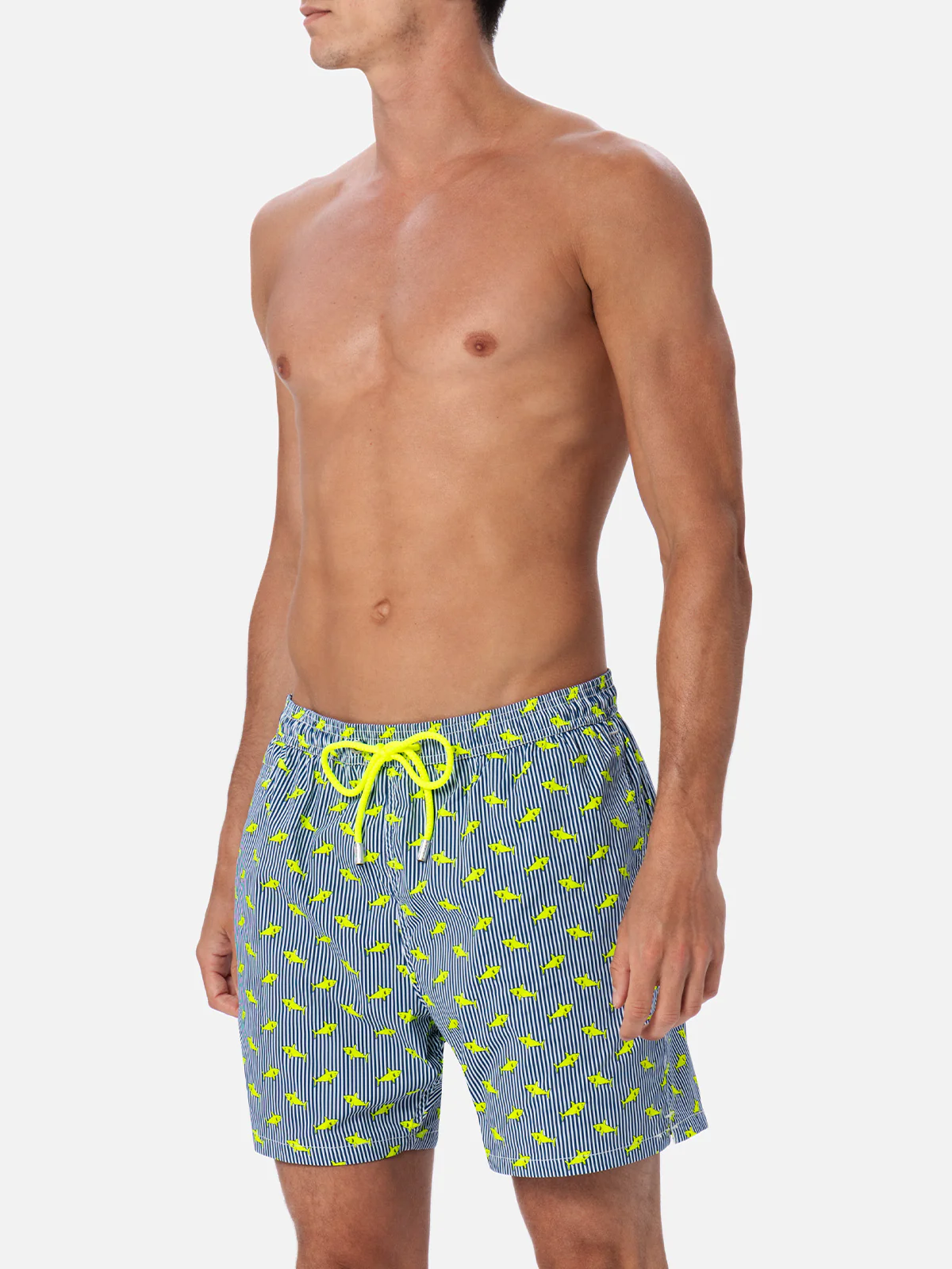 Klassiek comfortabel, licht elastisch badpak met haaienprint.