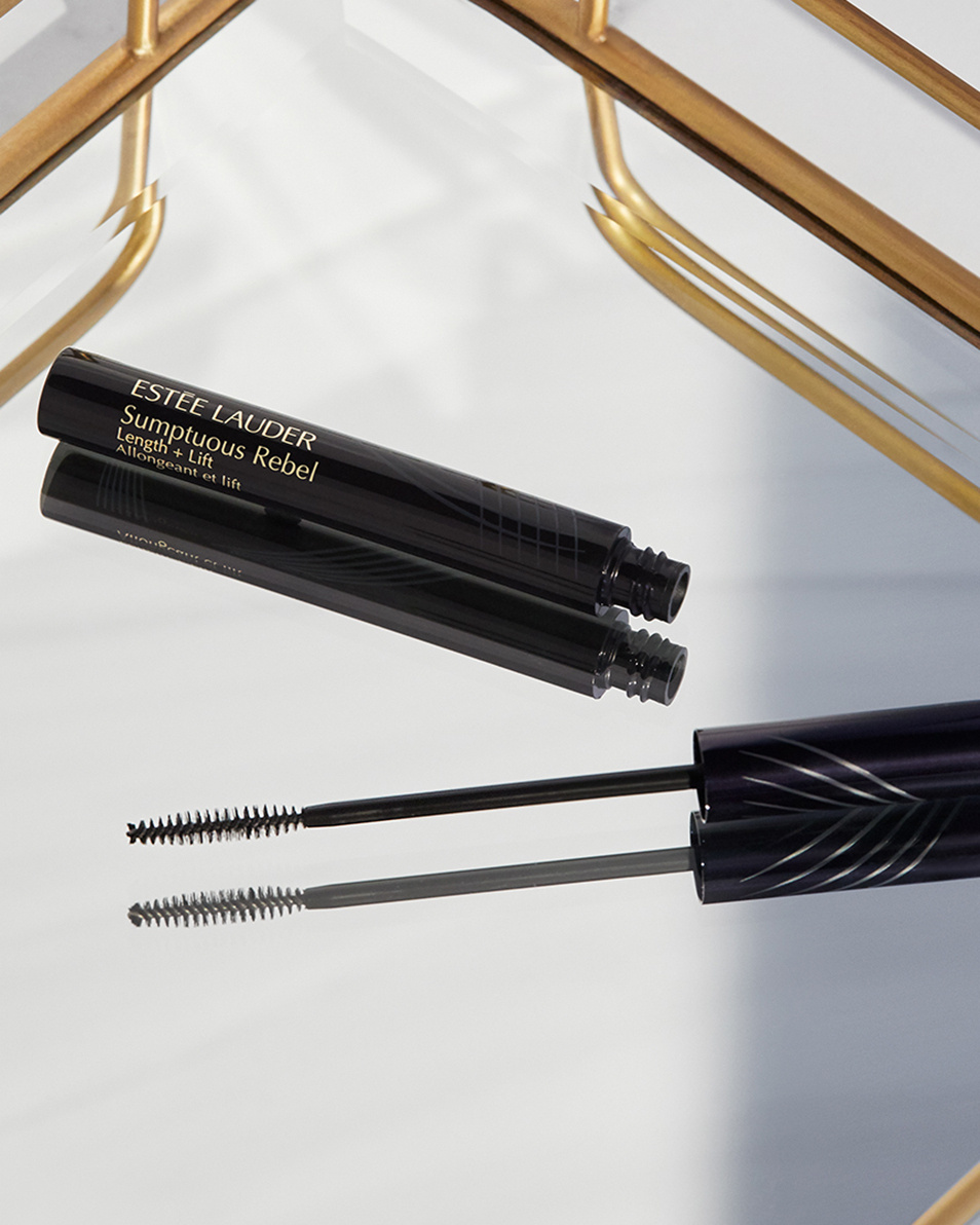 ESTÉE LAUDER SUMPTUOUS REBEL LIGHT LENGTH LIFT BLAKSTIENŲ TUŠAS – ILGOMS IR PAKELTOMOMS