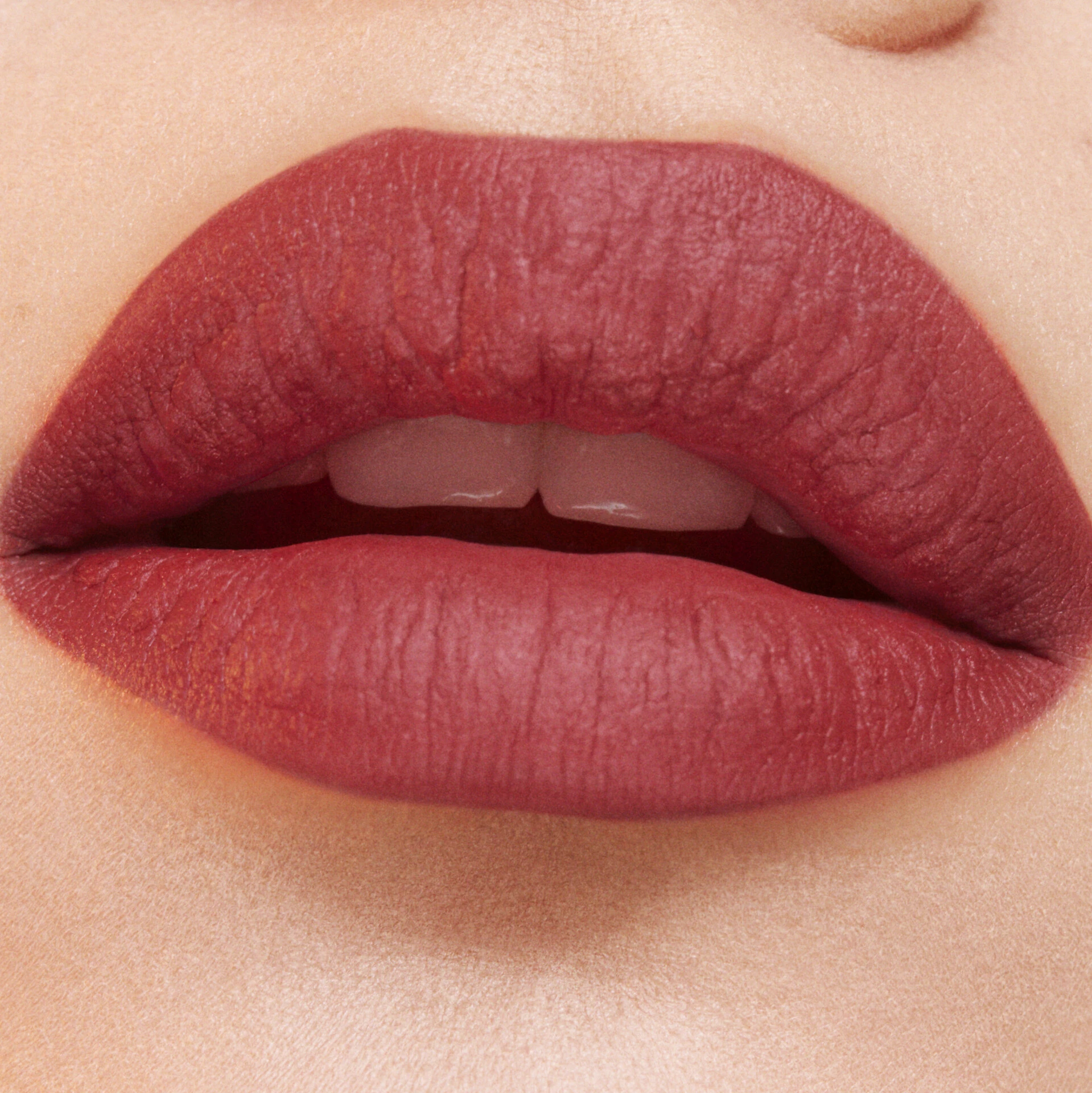 Pure Color Whipped Matte Lipstick 924 Soft Hearted - Estée Lauder