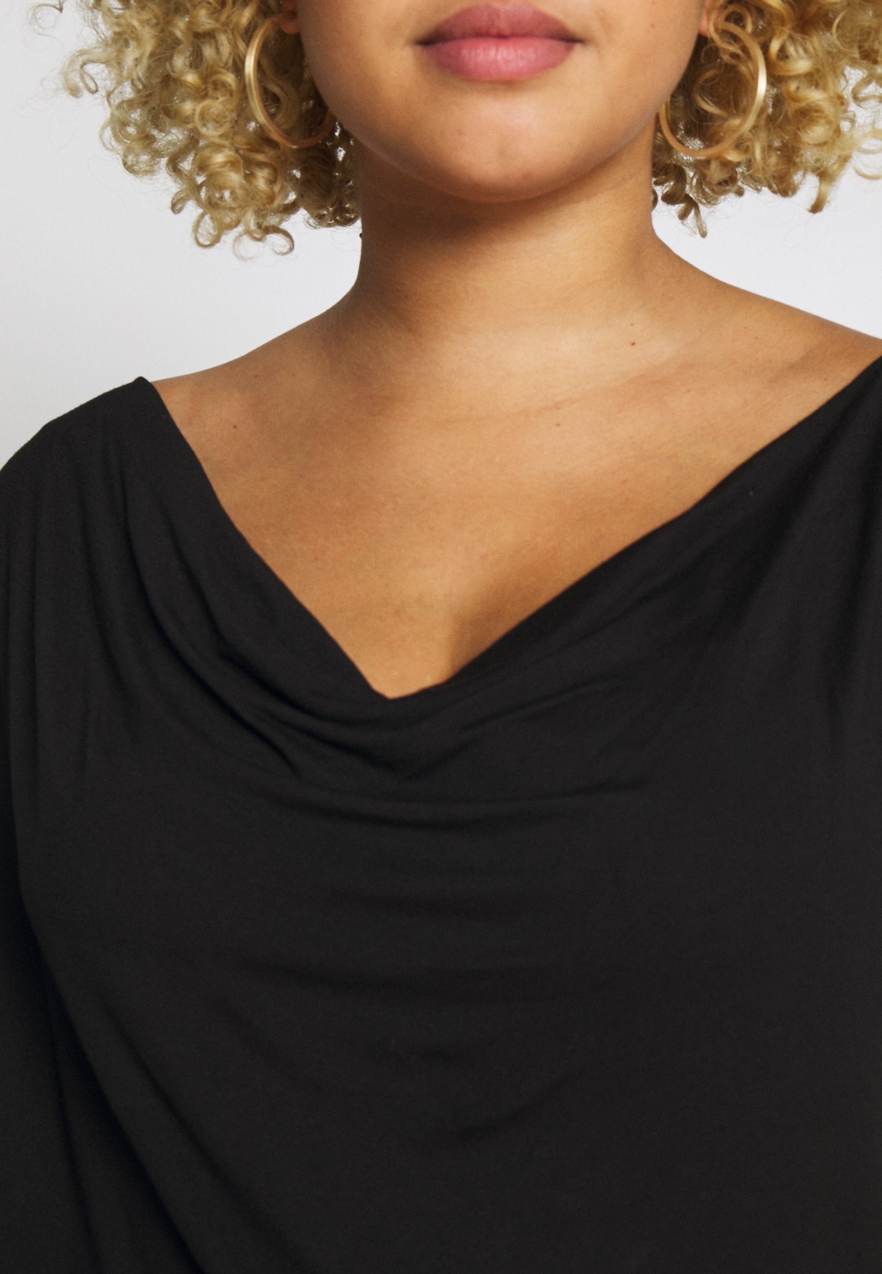 Anna Field Curvy Basic T-shirt - zwart