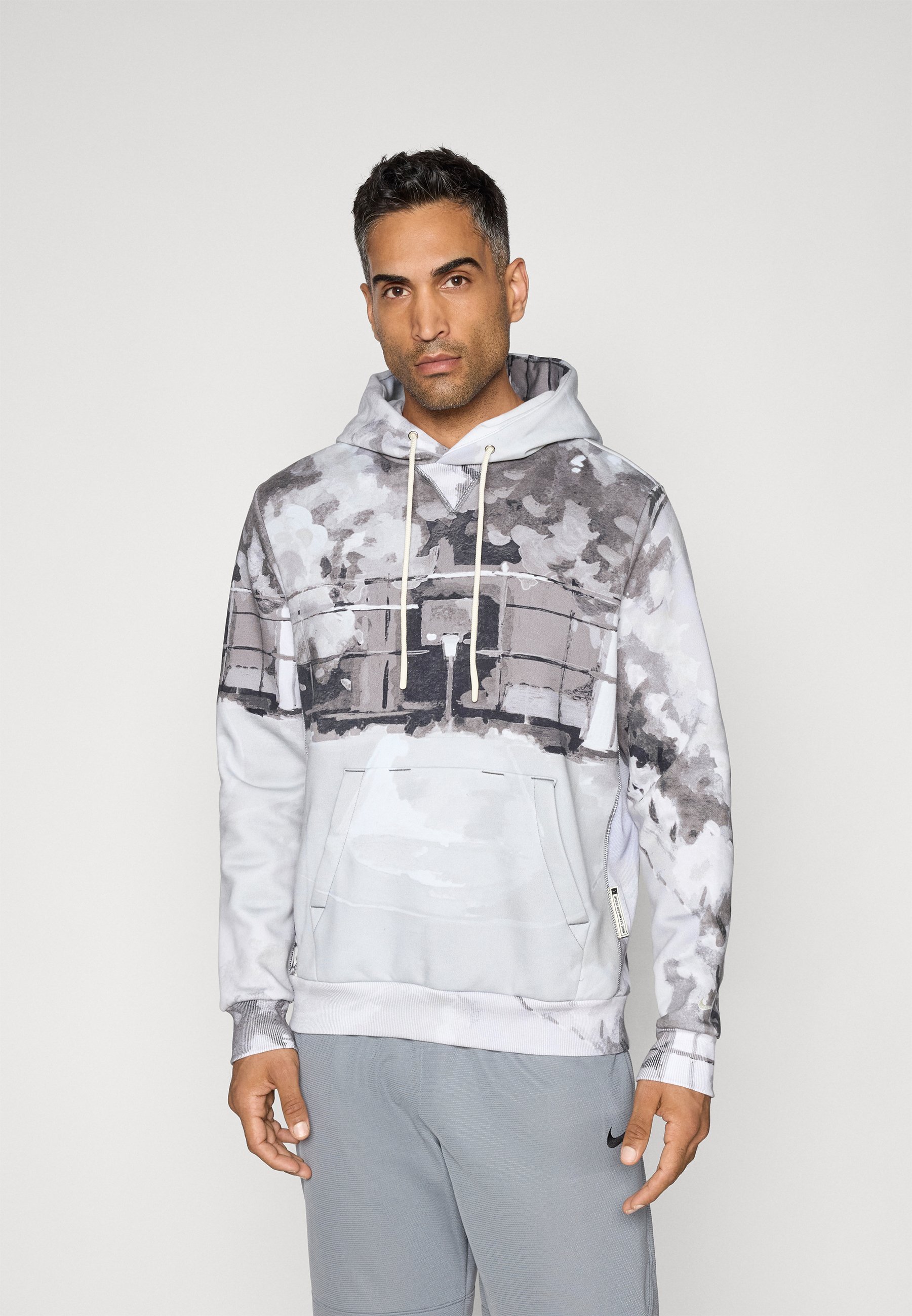 Sweat à capuche Nike Performance STANDARD ISSUE AOP - Gris fer/Ivoire pâle