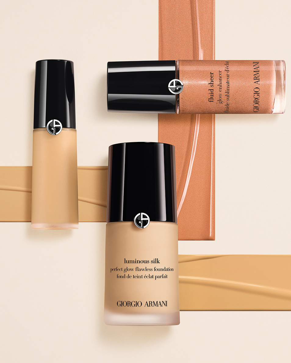 ILUMINATOR FLUID PUR PENTRU STRĂLUCIREA ARMANI BEAUTY