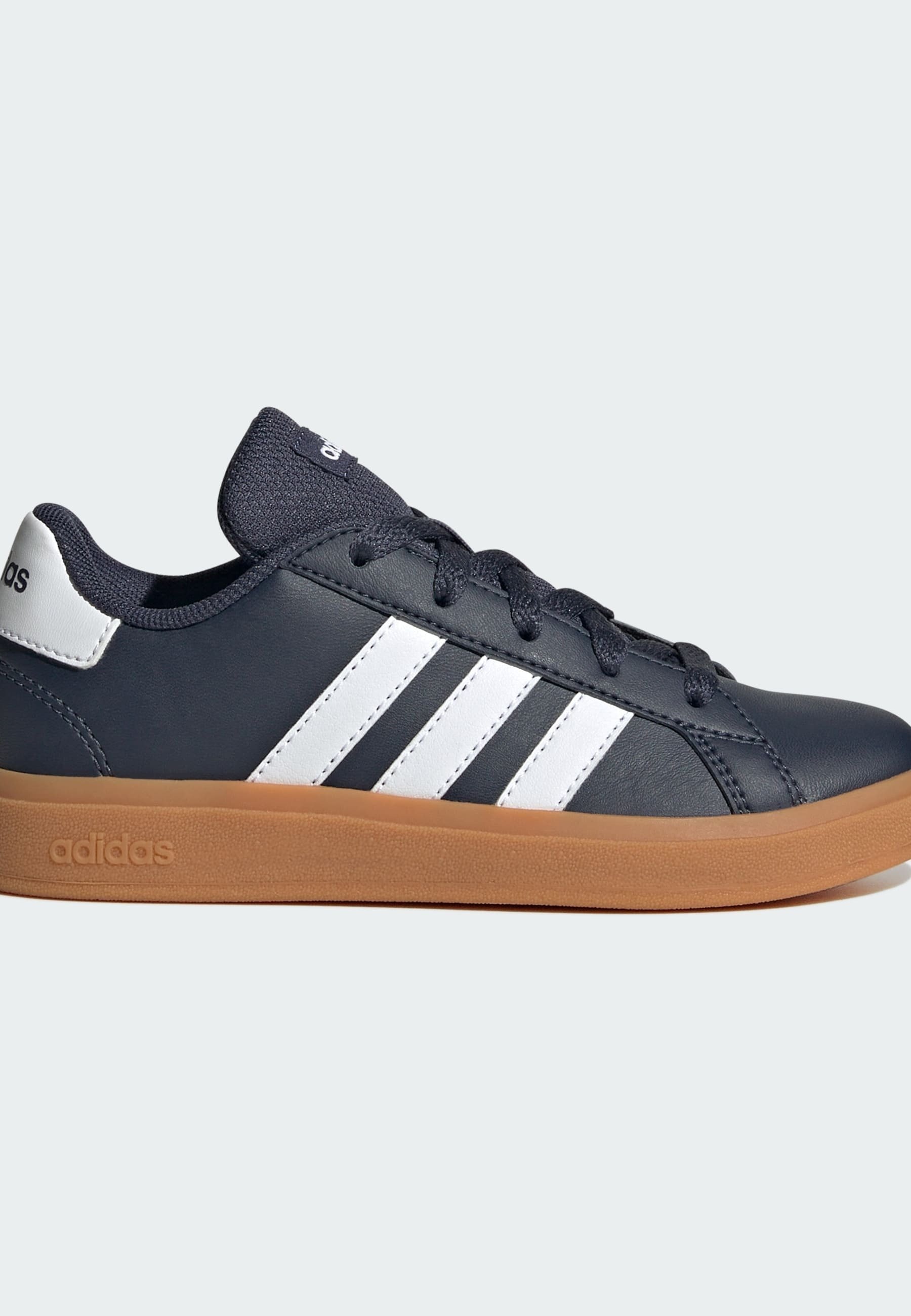 adidas Sportswear GRAND - Training shoe - shadow navy cloud white gum