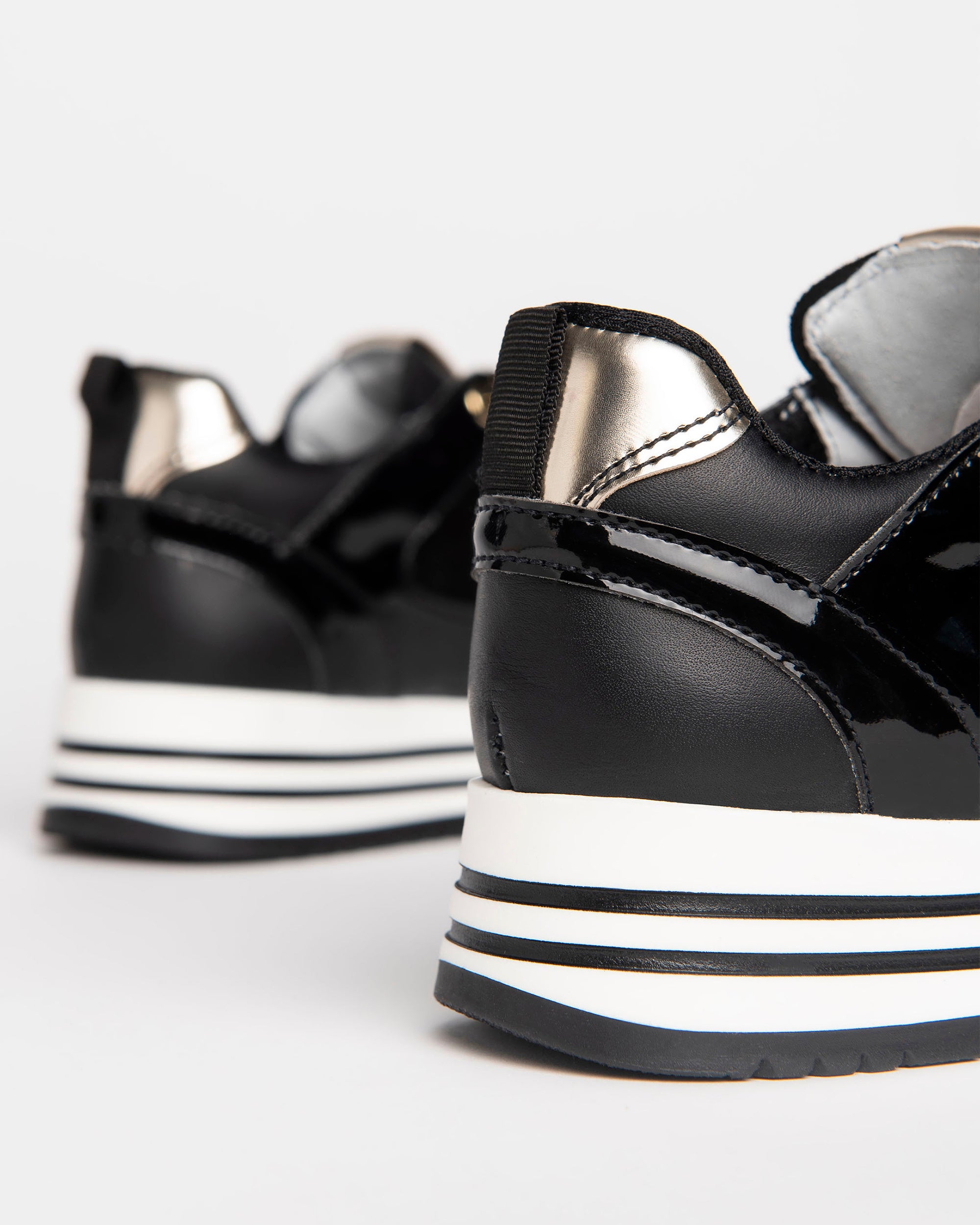  Baskets en cuir et daim pour adolescentes