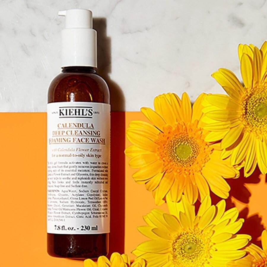 Kiehl's Calendula pjenasti gel za pranje lica s dubinskim čišćenjem - 75 ml