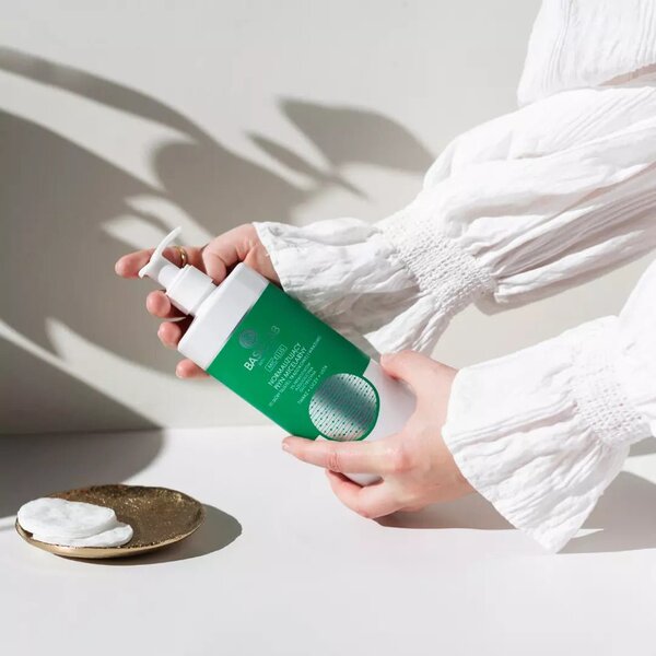 BasicLab Mizellenwasser für fettige, zu Akne neigende Haut 500 ml