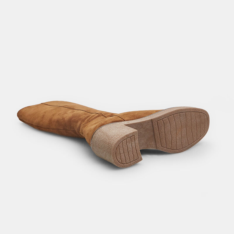 Kozaki damskie zamszowe na obcasie 8 cm