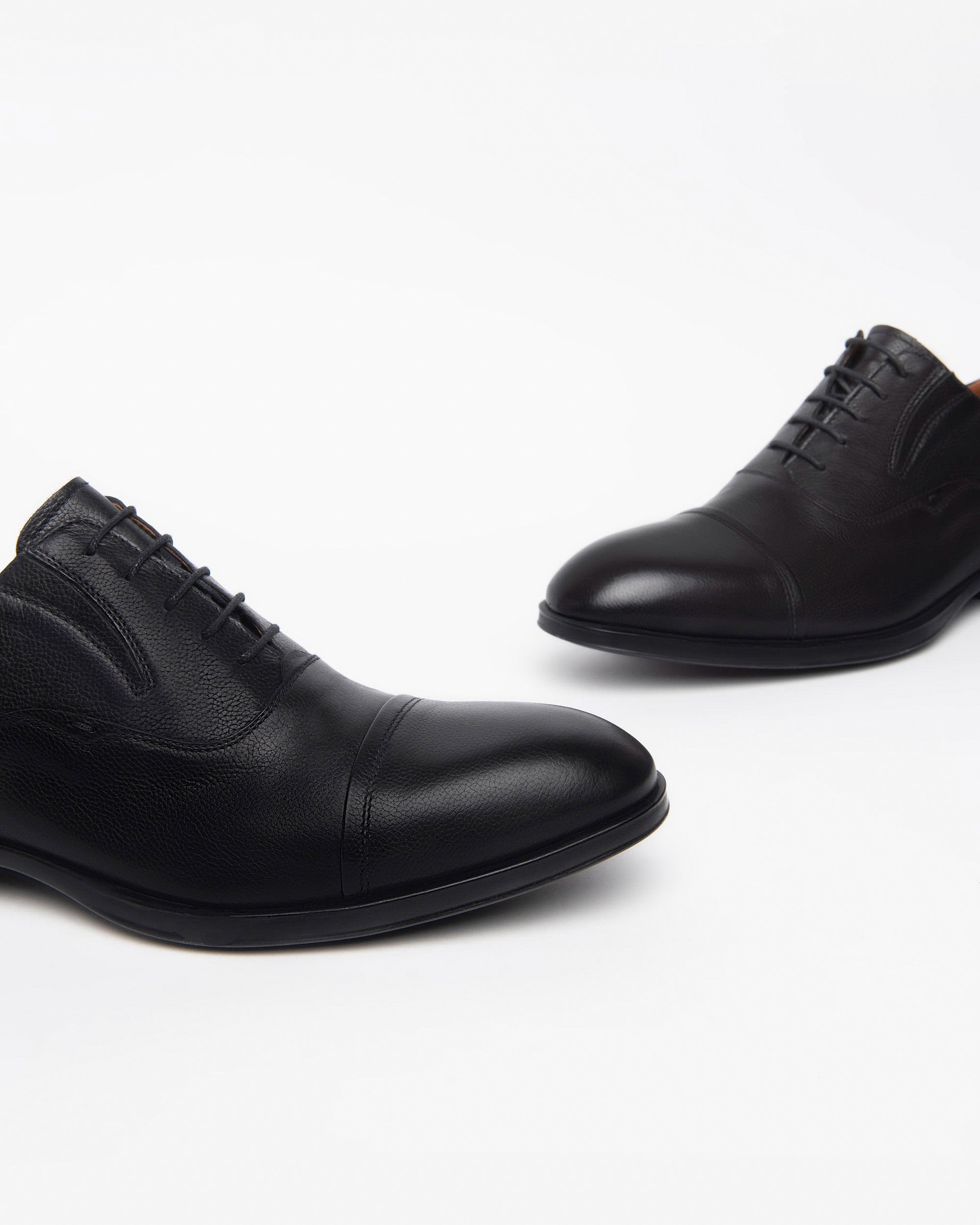 Herren-Schnürschuhe aus Leder
