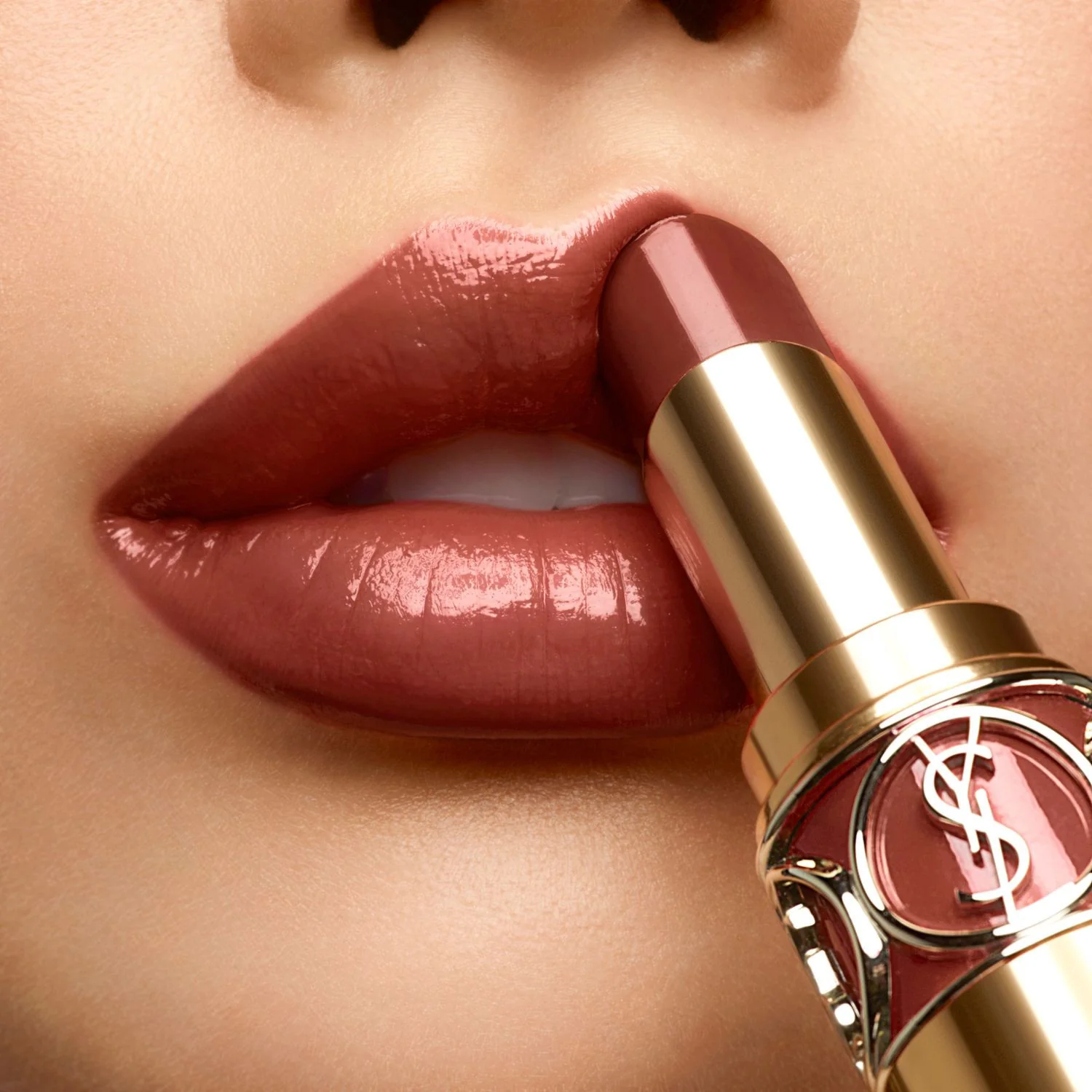 Labbra Rouge Volupté Shine - Rossetto brillante