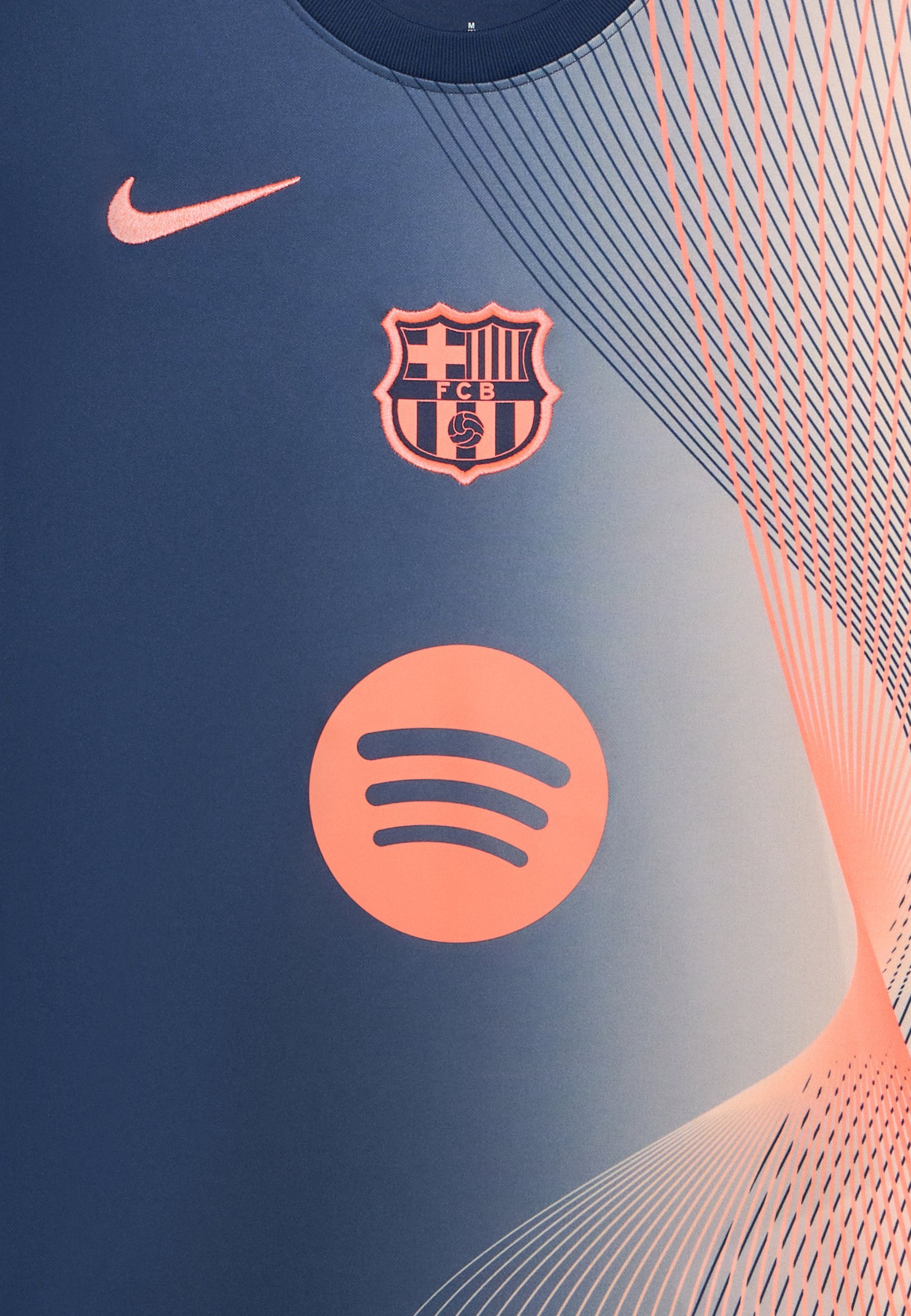 Nike Performance FC BARCELONA FCB UNISEX - Sport T-shirt - middernachtblauw/fel mango