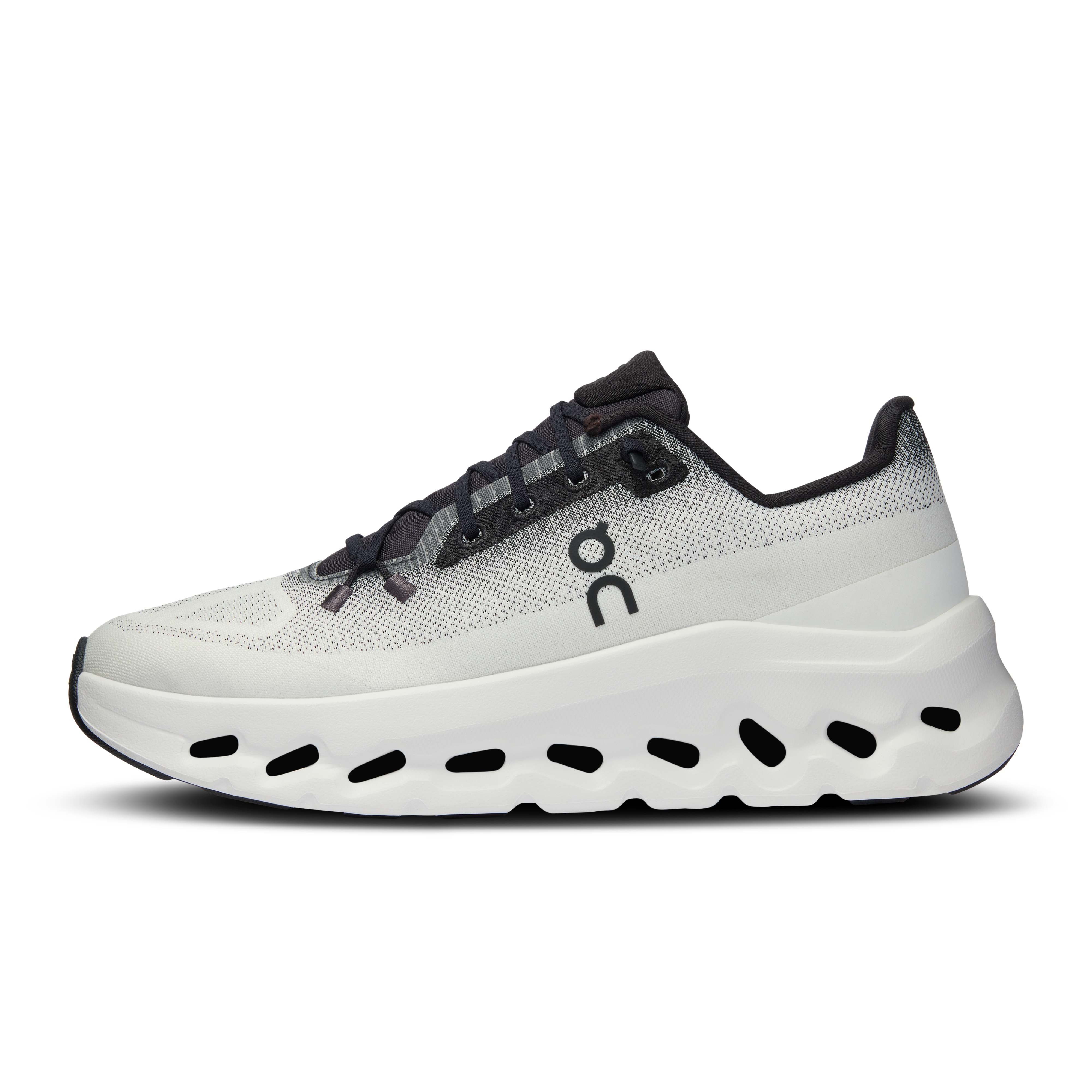 Cloudtilt Black | Ivory