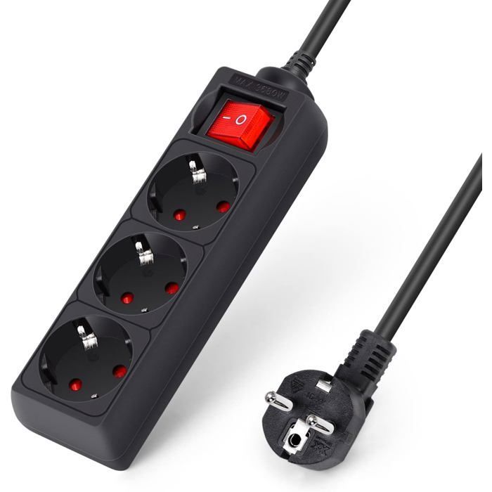 Régua de tomadas com 3 entradas, proteção contra surtos e interruptor, cabo de 3 m, preta, 3680 W