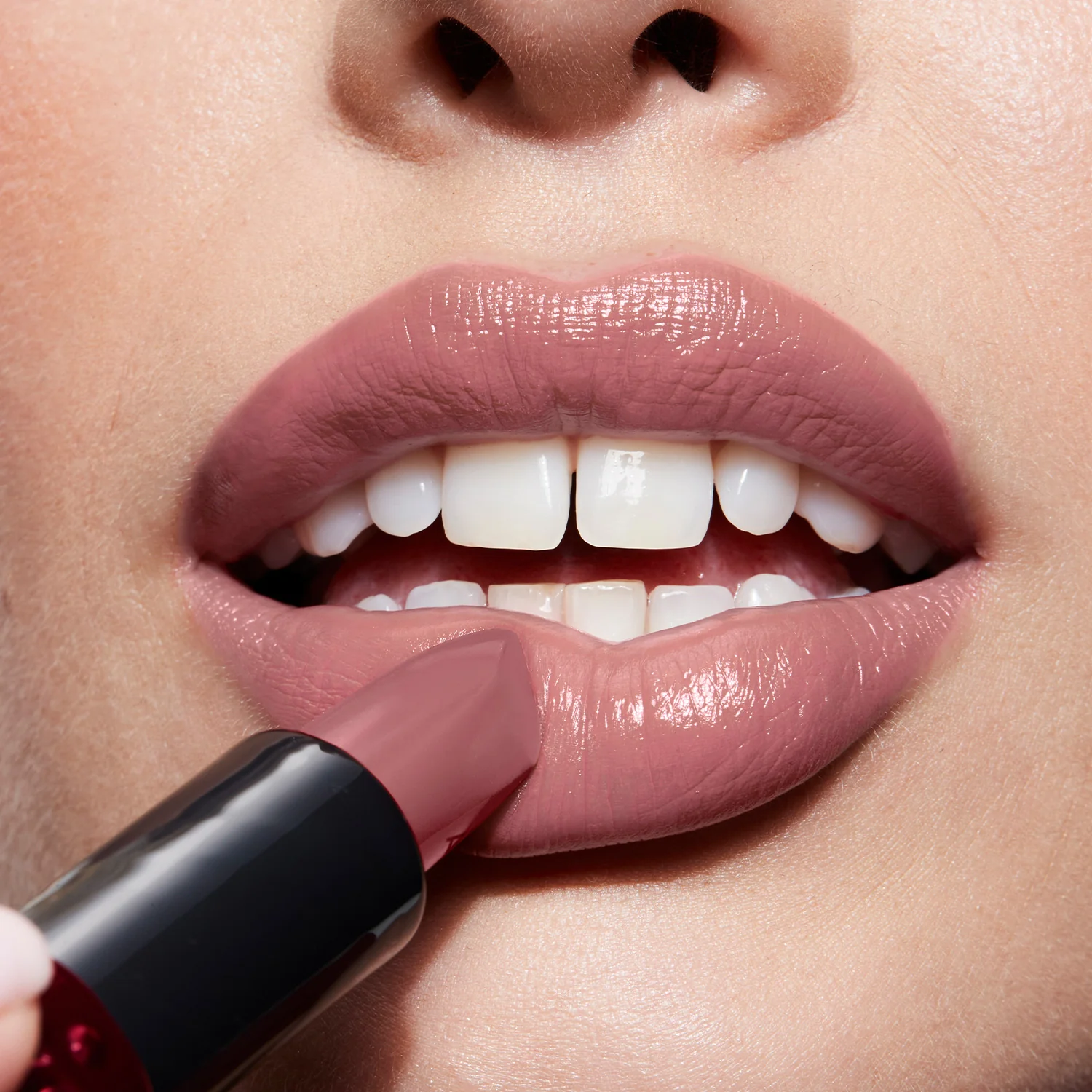 Lip Color Rossetto Ultra Creamy - Rossetto