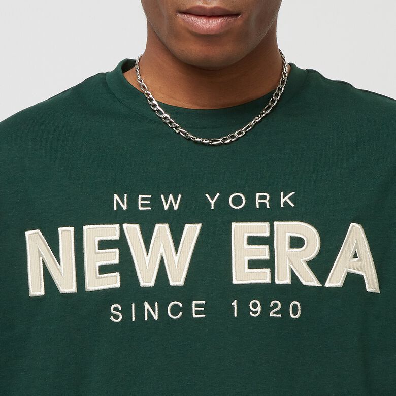 T-shirt oversize con logo