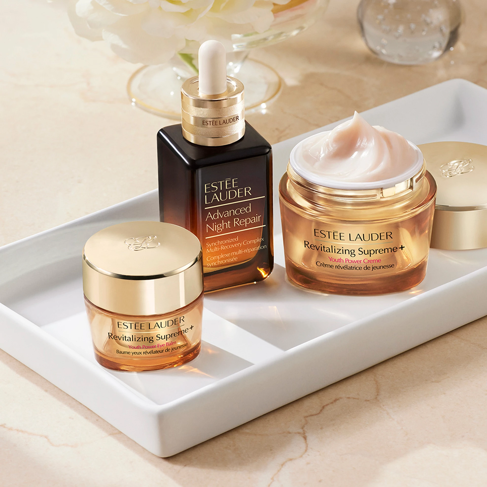 Balsam de ochi Revitalizant Supreme+ Cell Power 15 ml - Estée Lauder