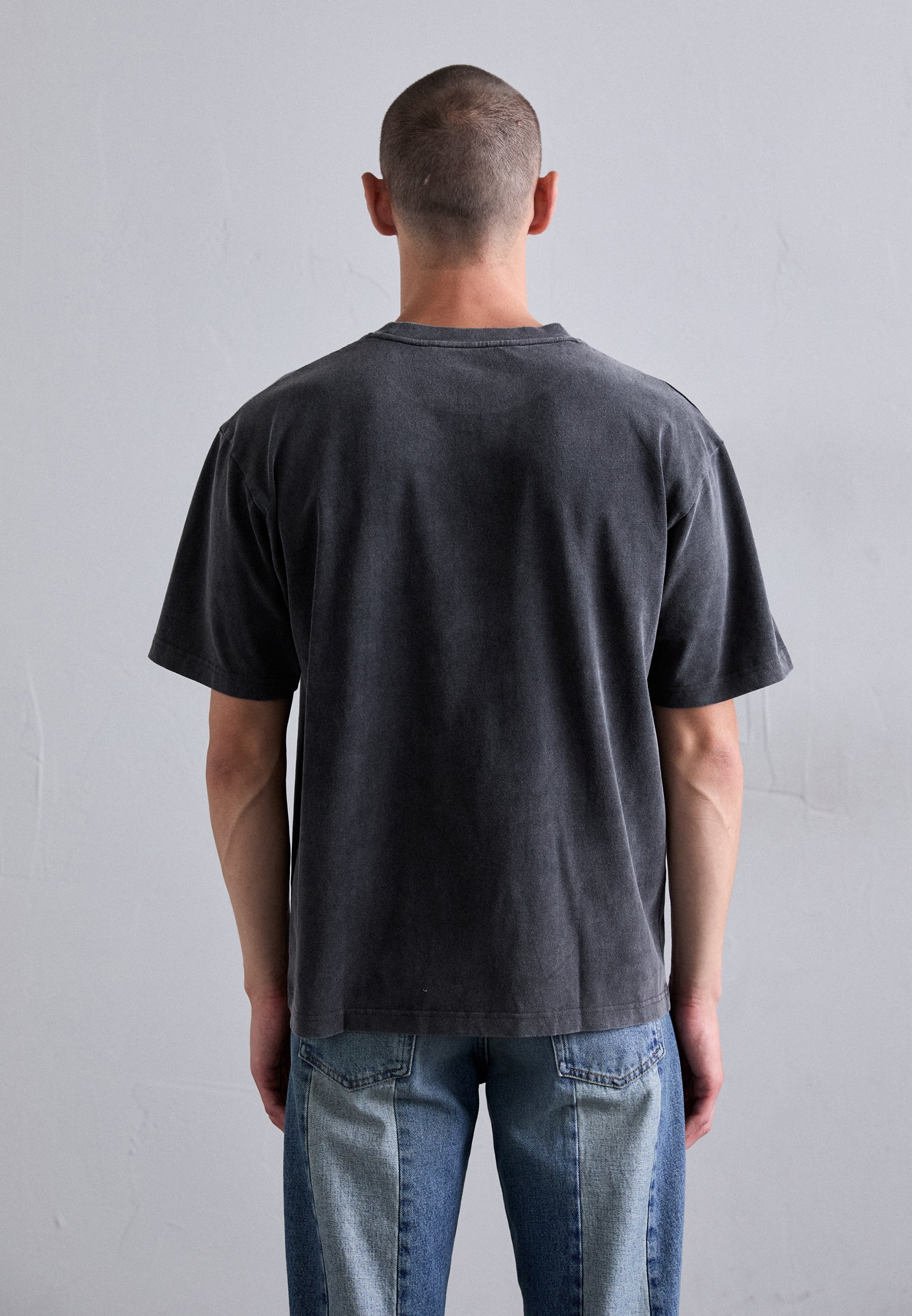 MISBHV BASIC - T-shirt met print - gewassen zwart