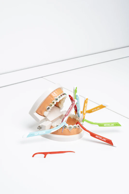 Escova interdental MEDIBLANC