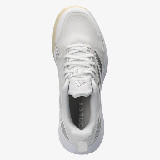 adidas Defiant