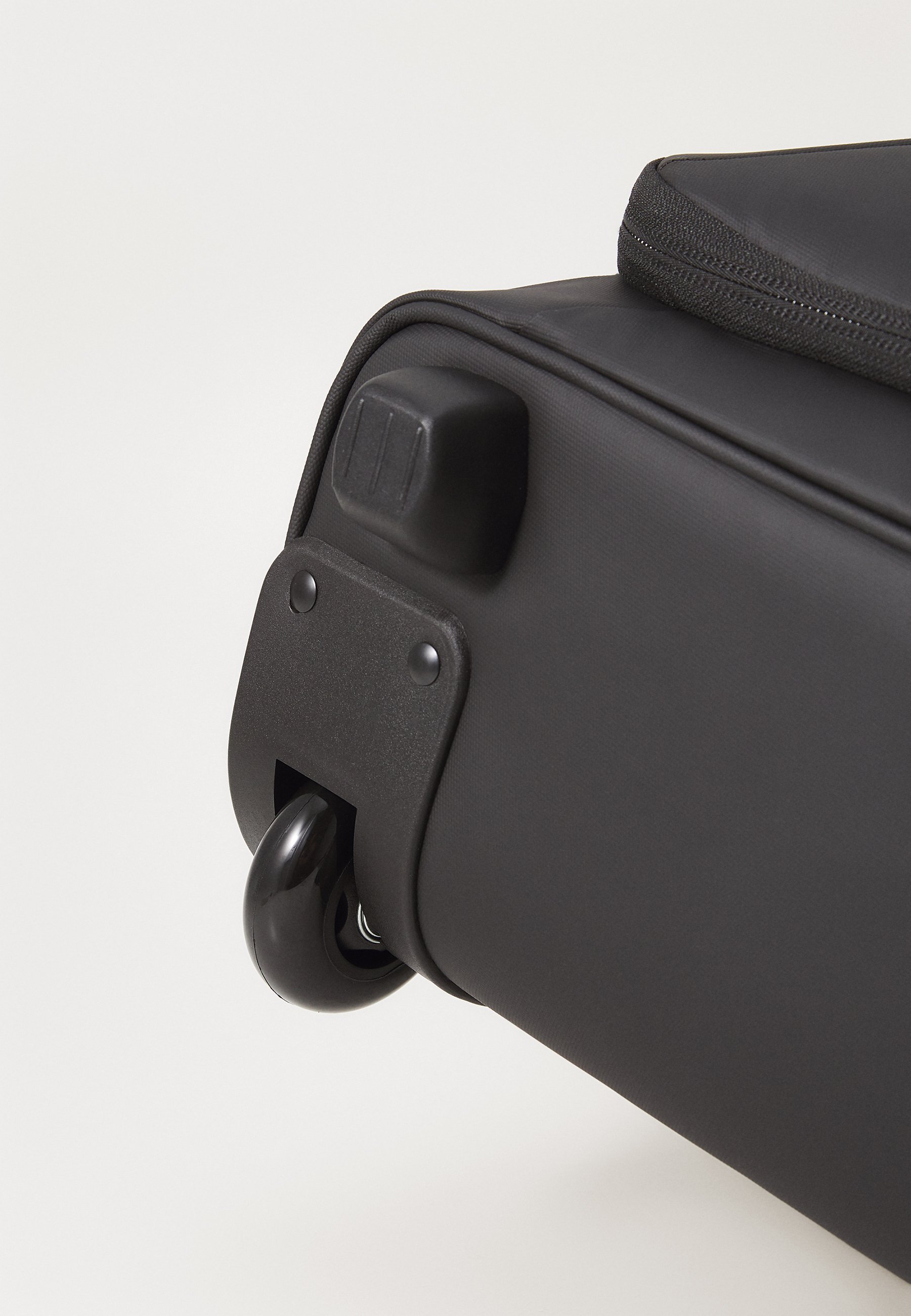 Oakley ENDLESS ADVENTURE RC CARRY-ON UNISEX - Walizka na kółkach - czarna