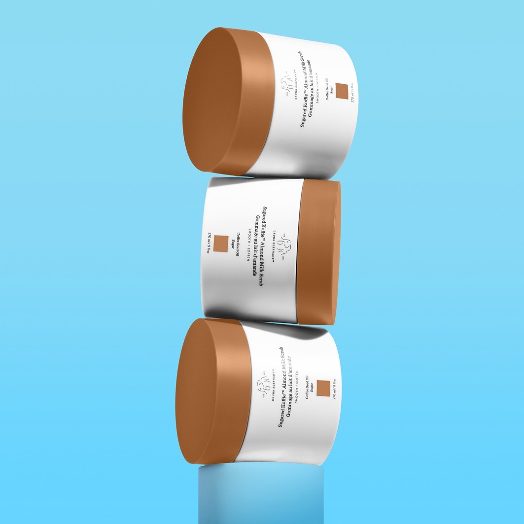 Drunk Elephant Sugared Koffie™ mandeļu piena ķermeņa skrubis – 270 ml