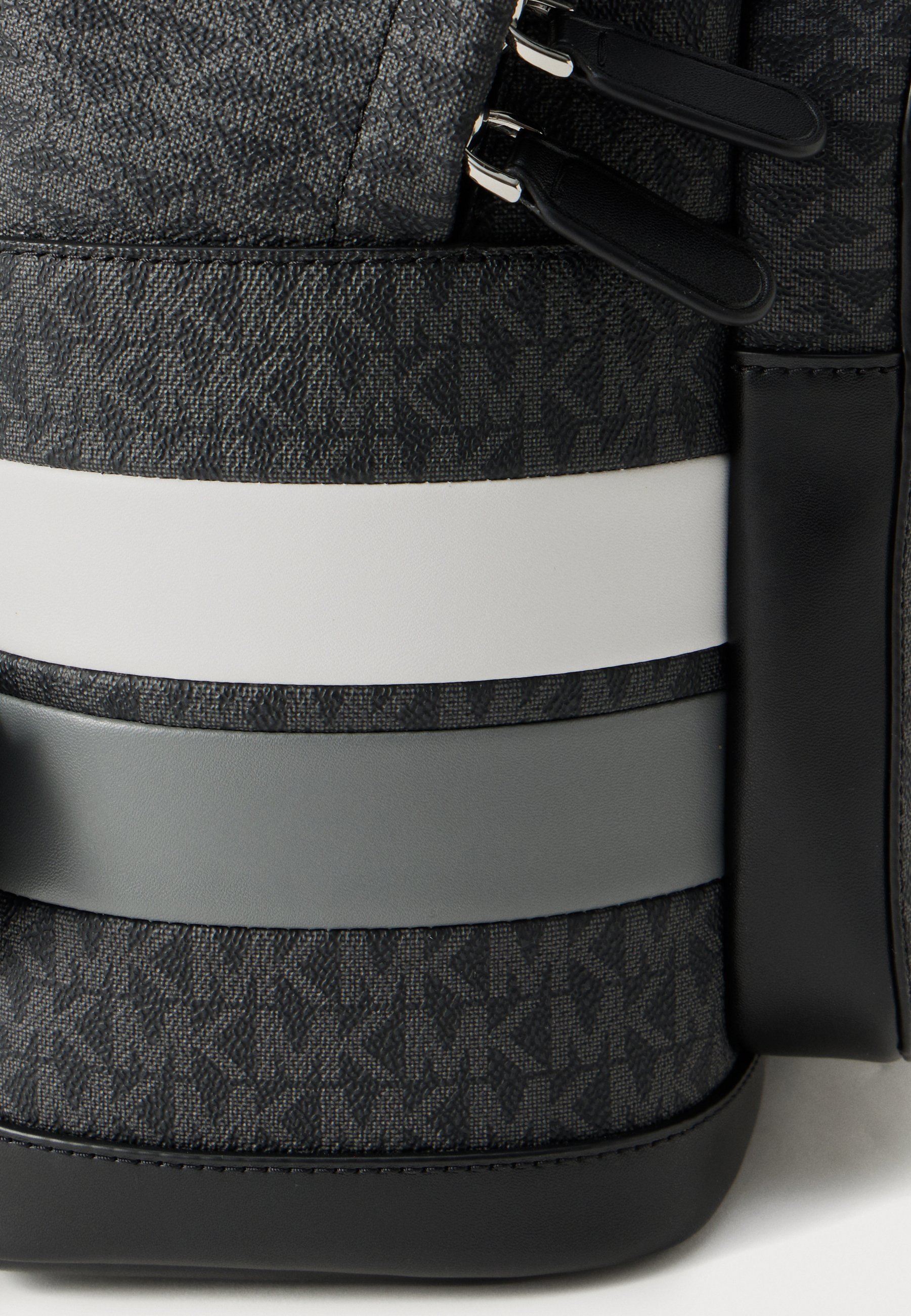 Michael Kors SOPO UNISEX - Kuprinė - audra