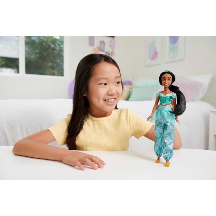 Bambola Jasmine da 29 cm, bambola principessa Disney Mattel con vestito e accessori HLW12