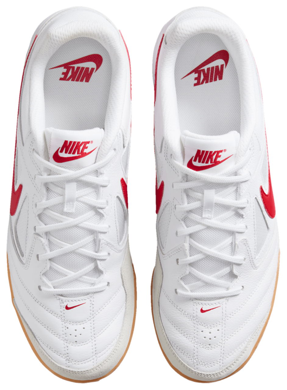 Nike Gato
