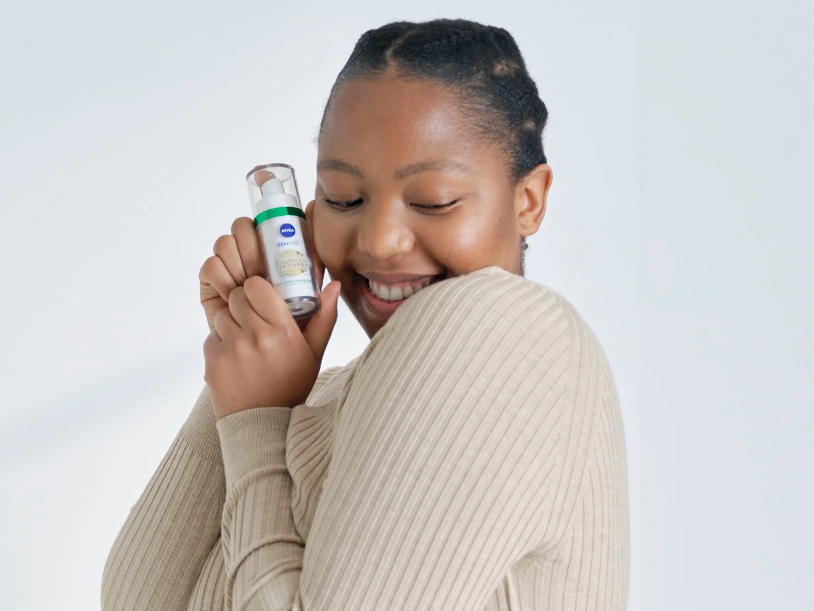 NIVEA Luminous 630 3-in-1 Anti-Akne-Serum 30 ml Für Mischhaut und fettige Haut mit Akneneigung