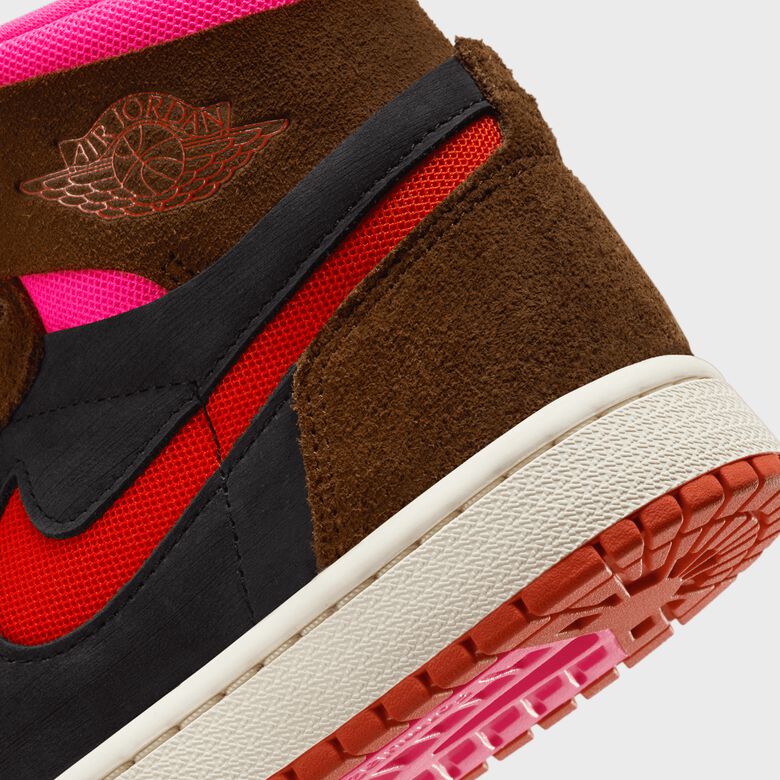 WMNS Air Jordan 1 Zoom CMFT 2