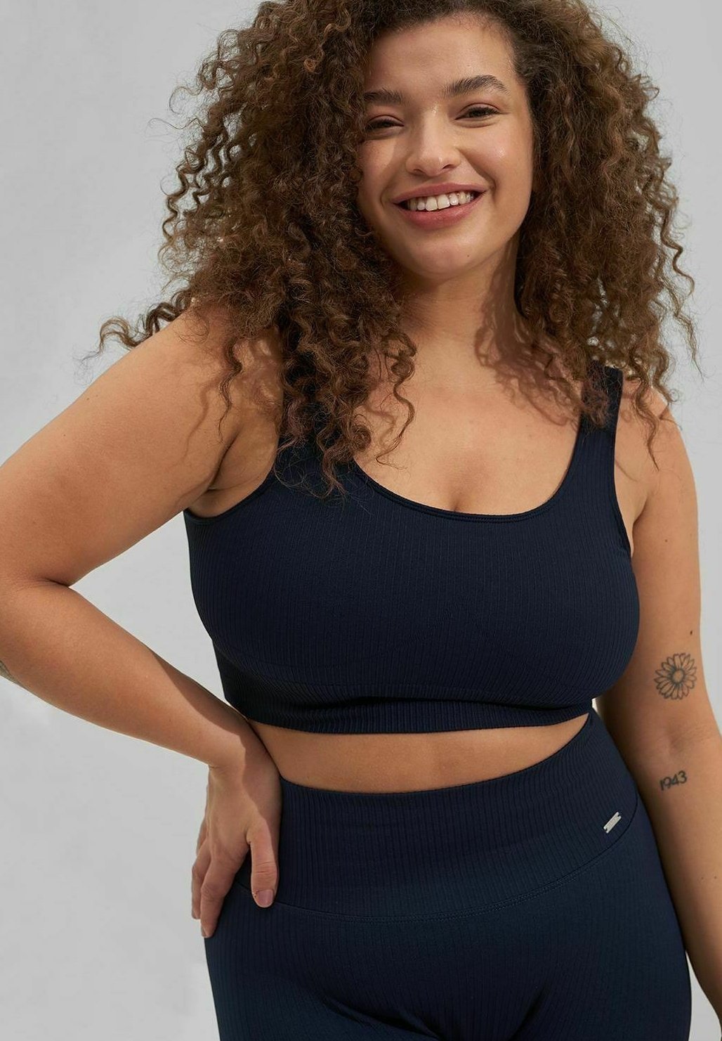 aim'n® RIBBED SEAMLESS - Soutien-gorge de sport à maintien moyen - marine