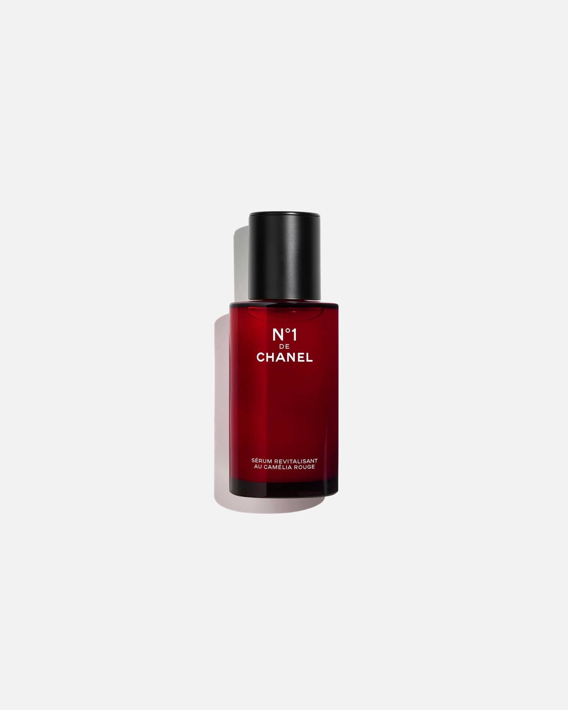 CHANEL serums pret novecošanos Nr. 1 DE CHANEL SÉRUM REVITALISANT – 30 ml