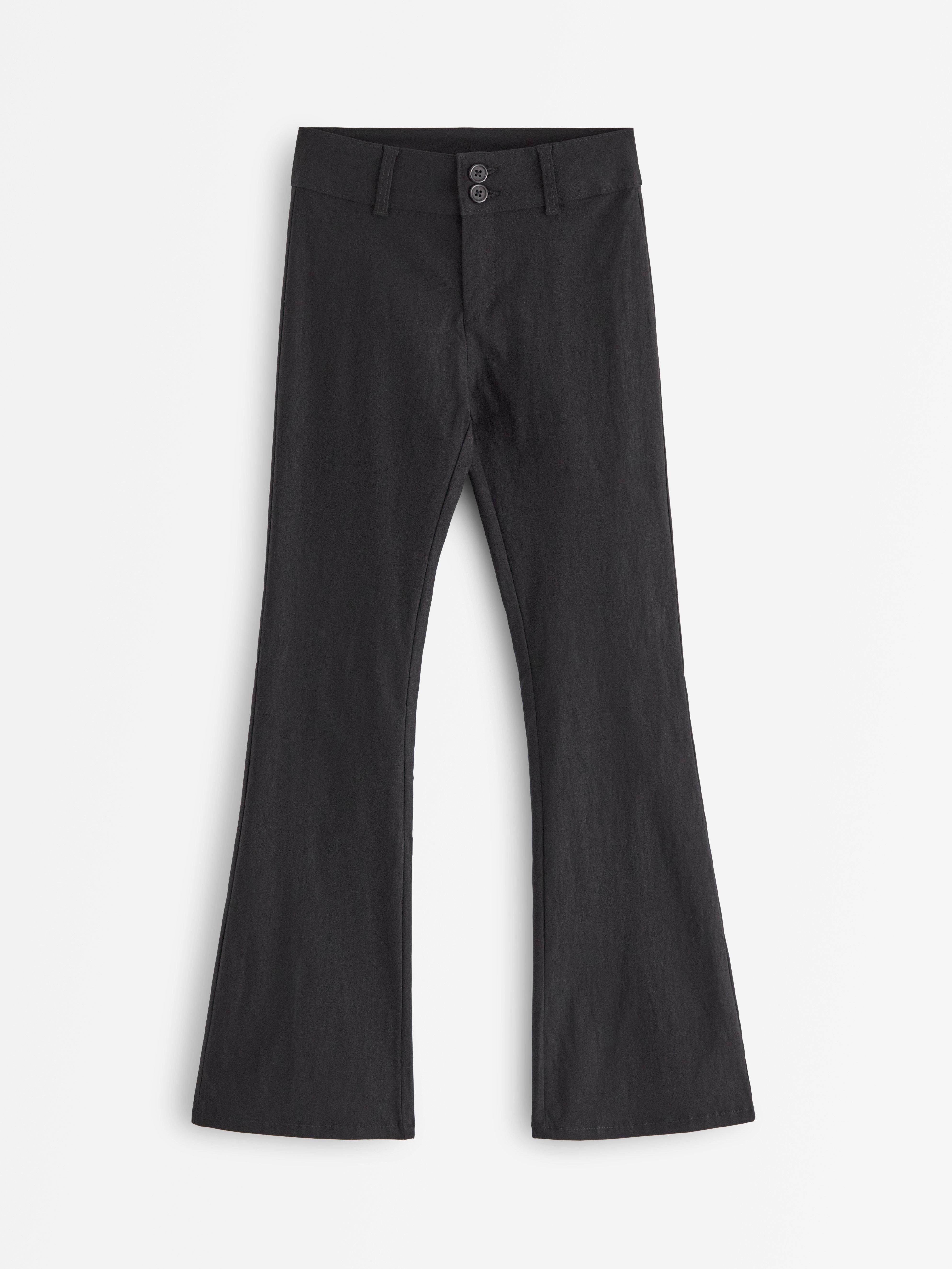 Pantaloni evazați Negri