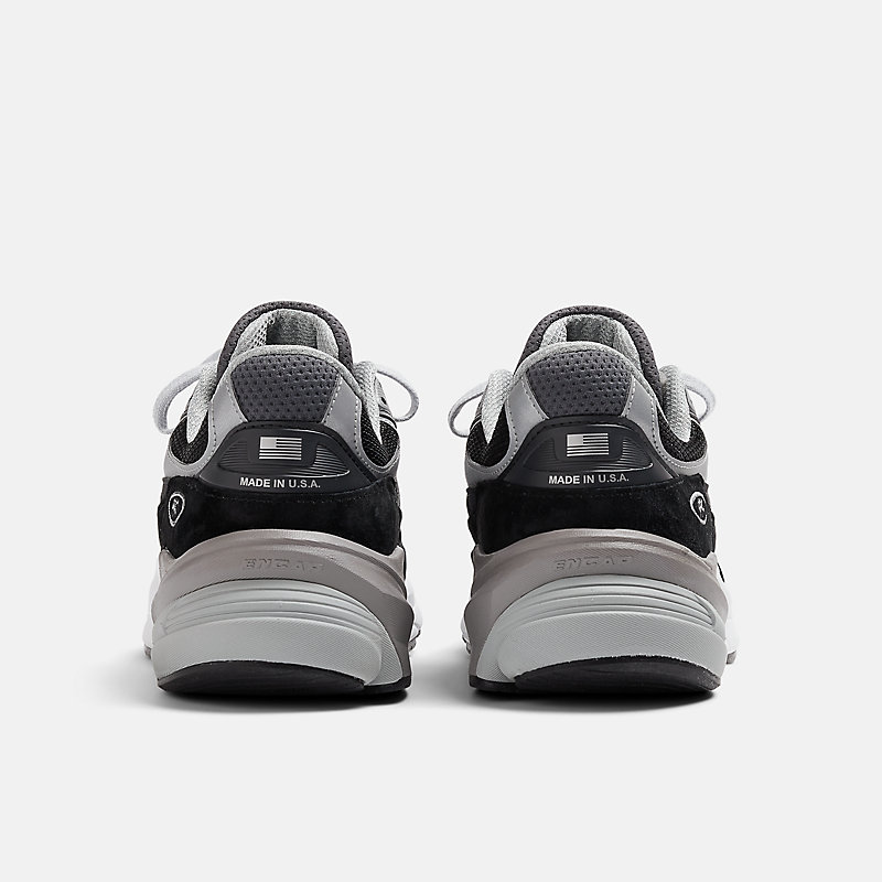 Damskie buty Made in USA 990v6 – czarne z białym