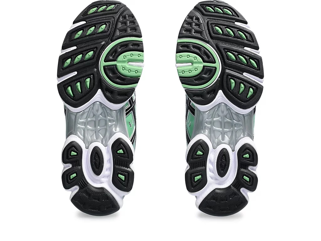 GEL-NIMBUS 9 - White/Bamboo
