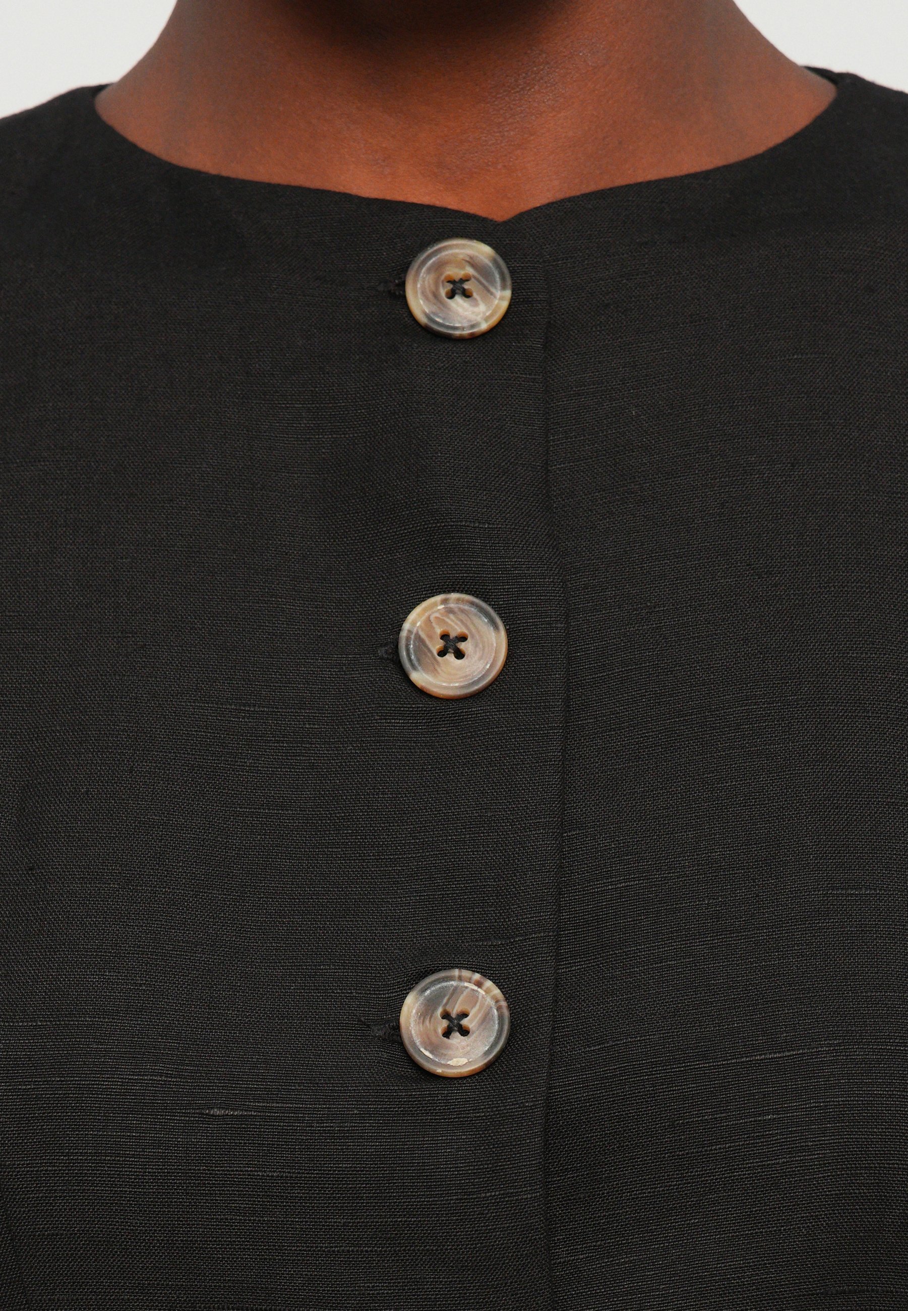 Maisonêtre LIBBY - Vest - zwart
