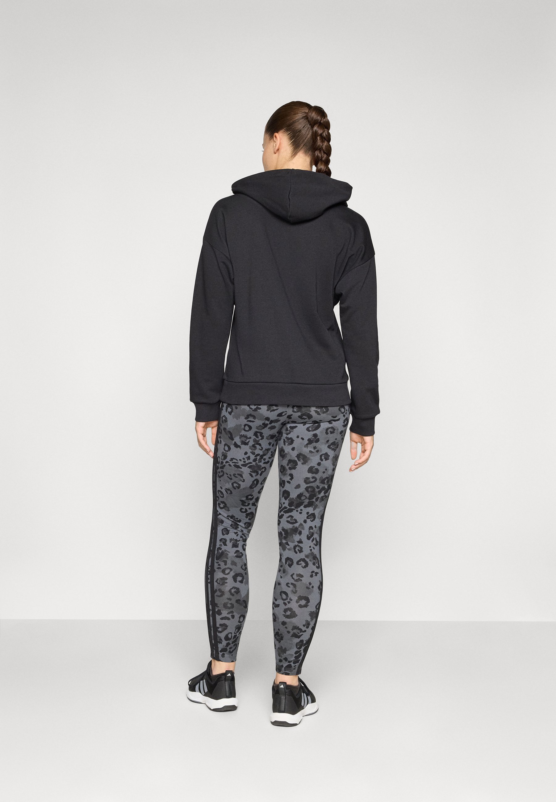 adidas Sportswear LEG - Leggings - veelkleurig/grijs vijf