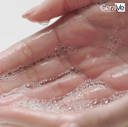 Pjenasti gel za čišćenje Čišćenje lica iz apoteke
