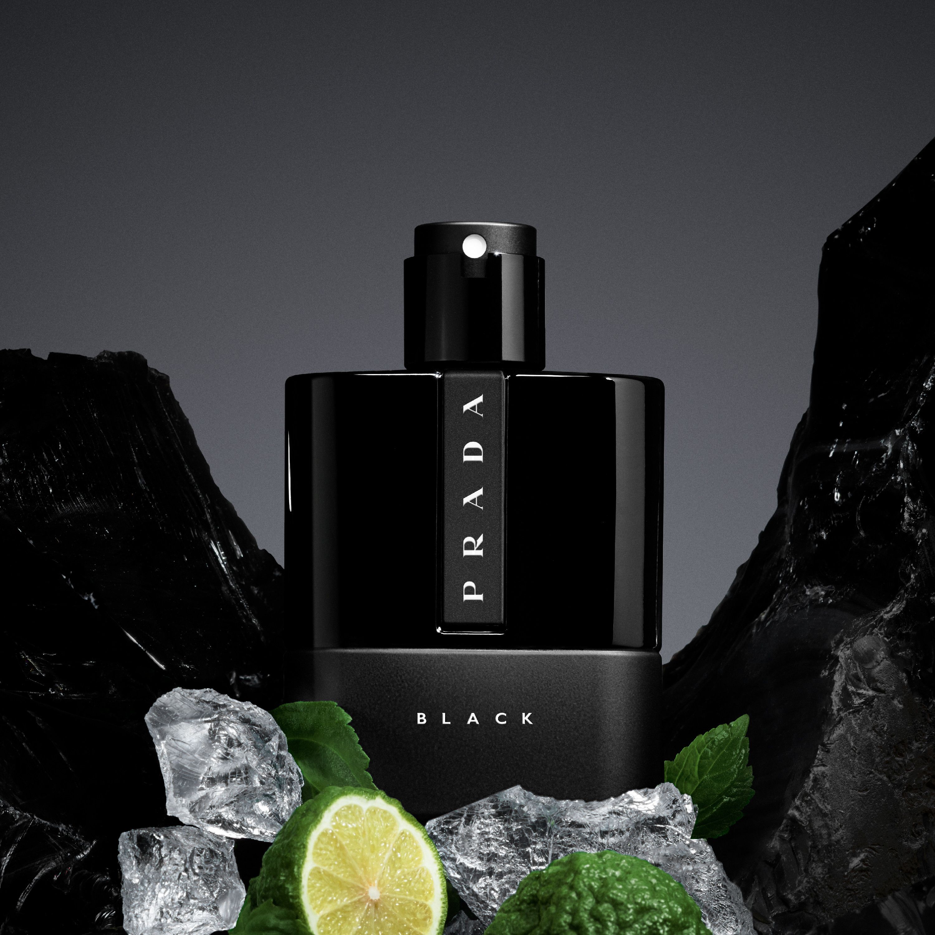 Luna Rossa Black Eau de Parfum Parfumi za moške