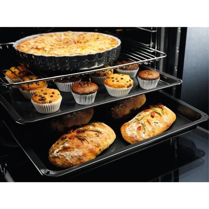 Horno empotrable - Limpieza pirolítica - Cocción con ventilador - ELECTROLUX EOF6P46Z - Puerta fría - 45 recetas preprogramadas