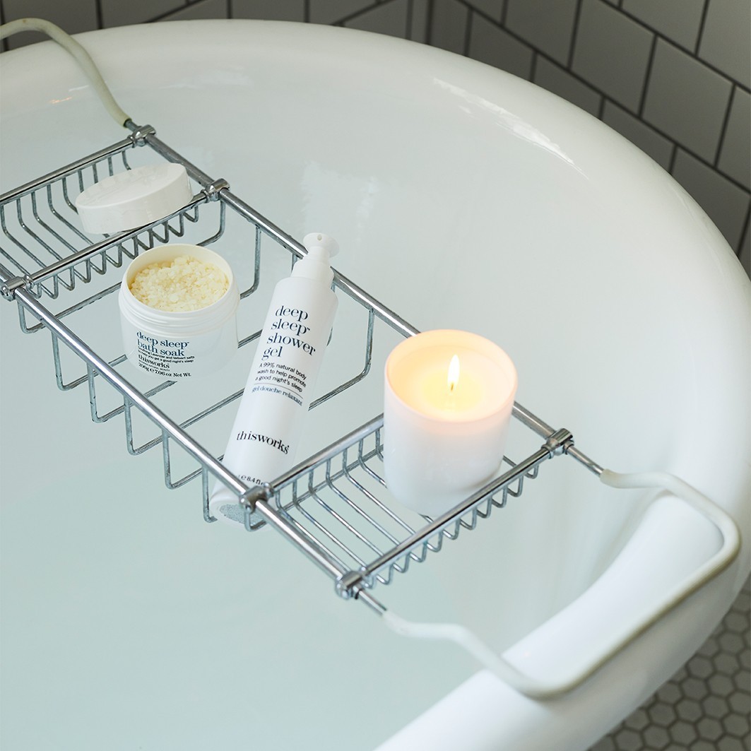 This Works Candle Sleep Deep Sleep Nebeska svijeća - 220 g