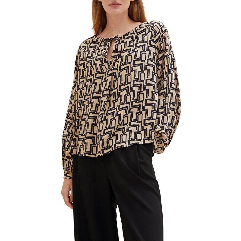 Beige bluse for kvinner