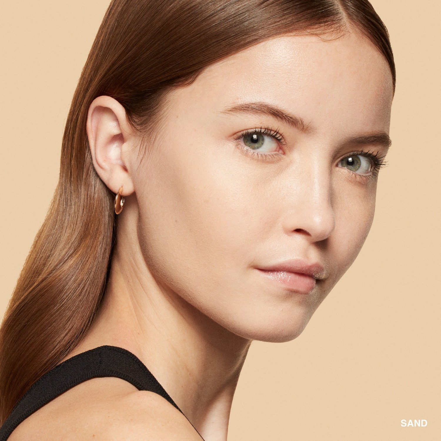 Bobbi Brown korektors ādai pilnībā nosedzošs korektors - 8 ml