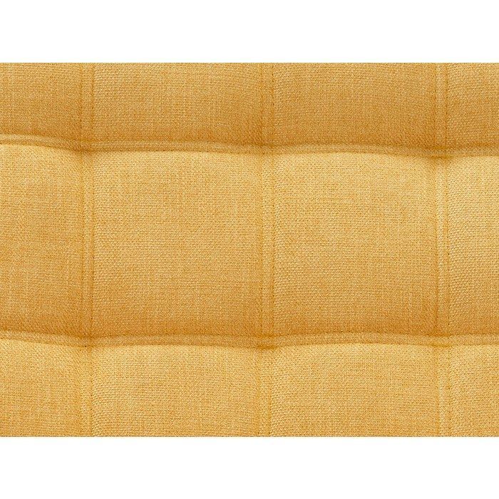 Sofá de 2 plazas y sillón CASTERTA en tela color amarillo mostaza.