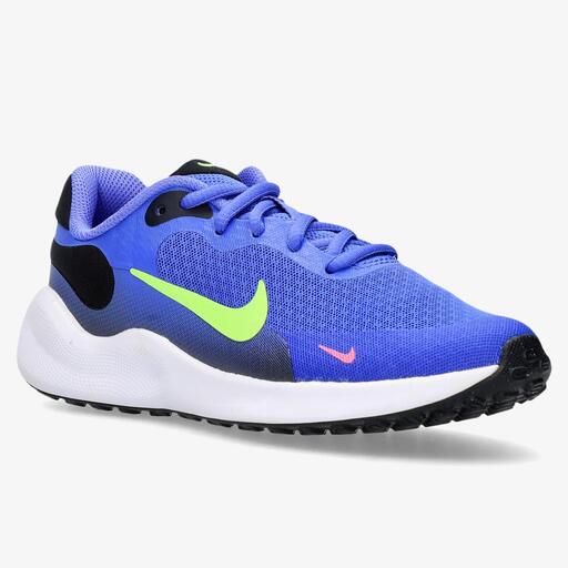  Nike Revolution 7