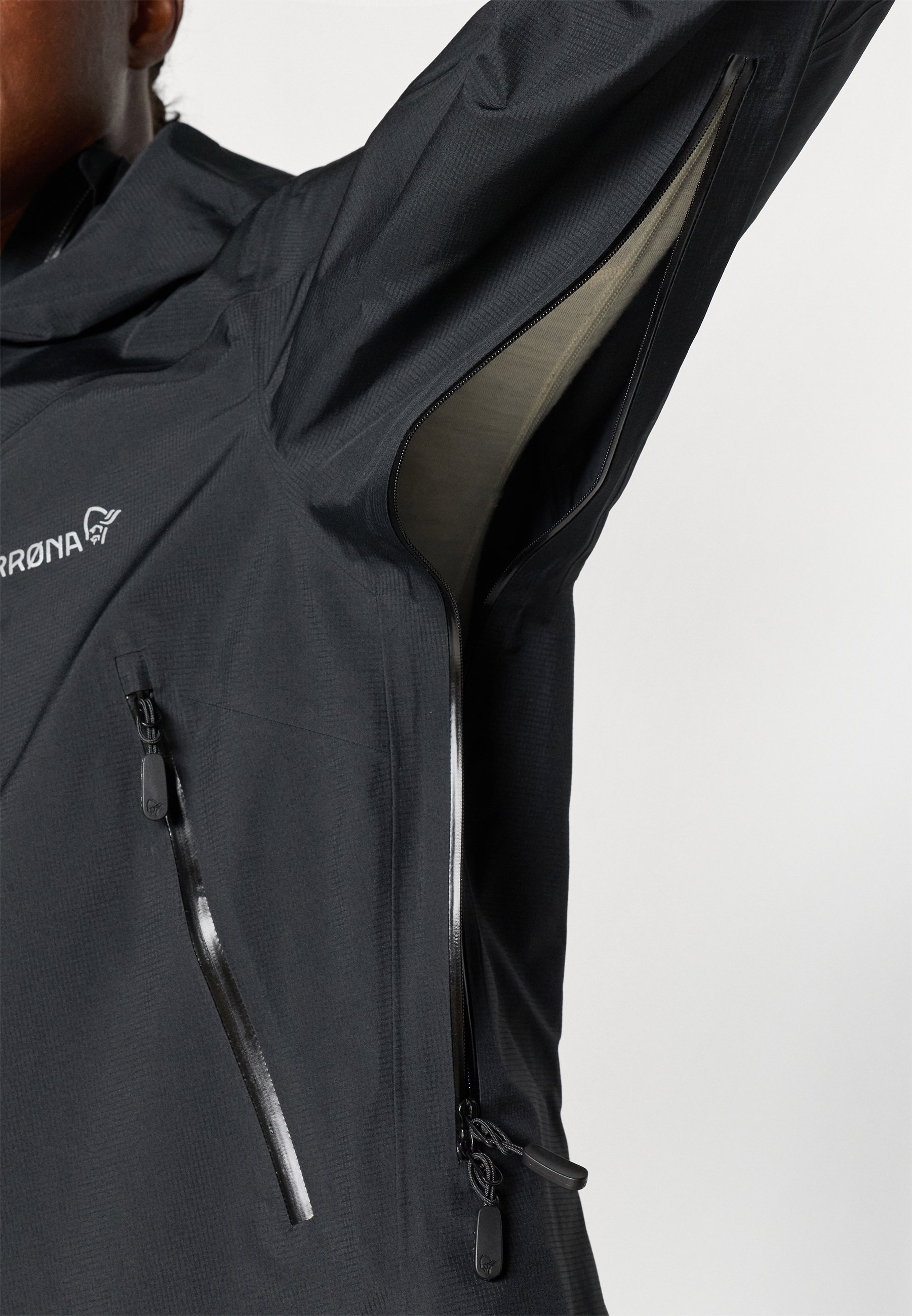 Norrøna FALKETIND GORE-TEX JACKET - Giacca hardshell - caviar black