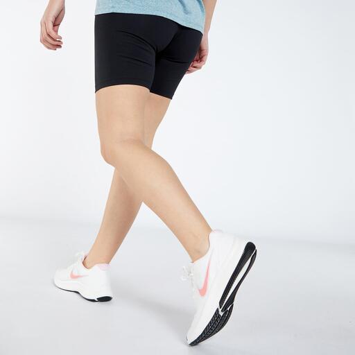 Nike Dri Fit One