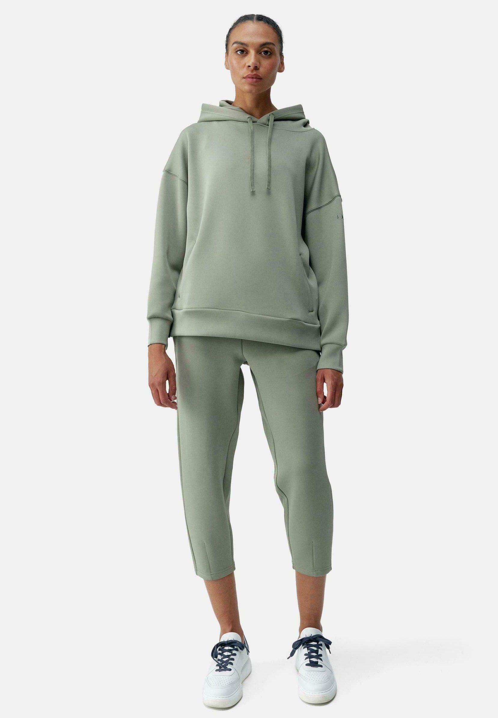 Born Living Yoga ISOLDE - Hoodie - grün